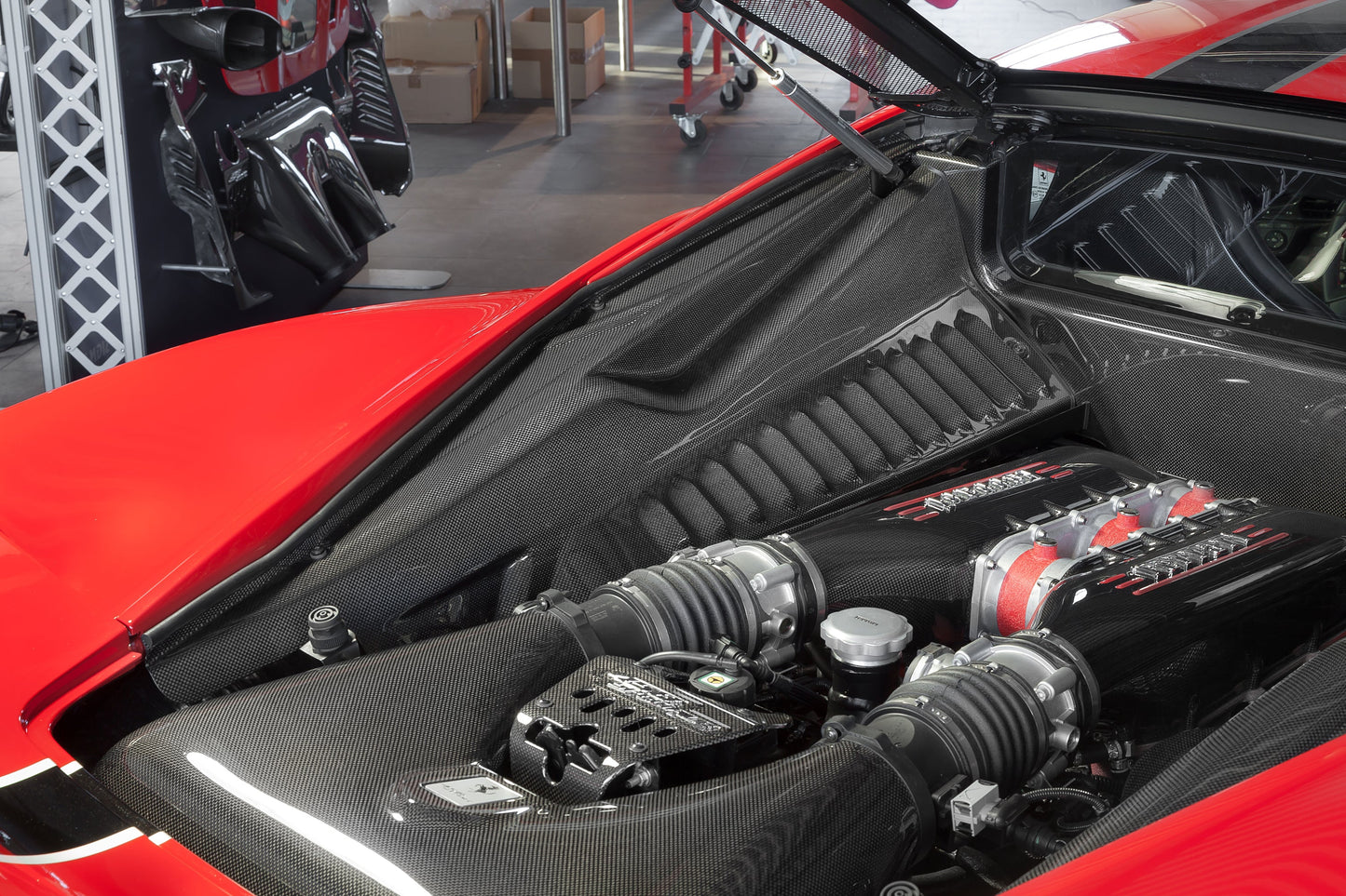 Capristo Ferrari 458 Speciale - Carbon Fiber Lock Cover