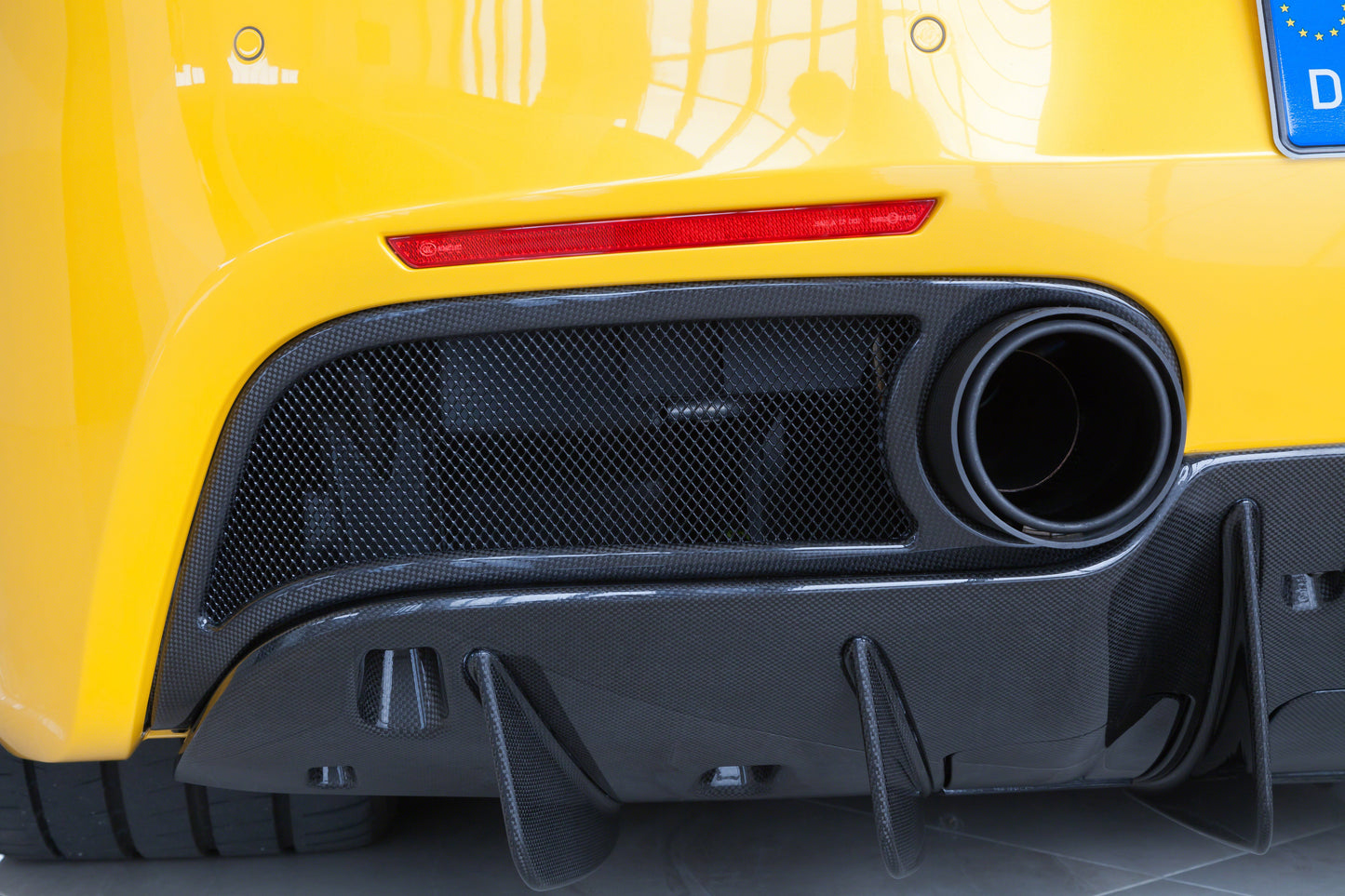 Capristo Ferrari 488 - Carbon End Pipe Shells