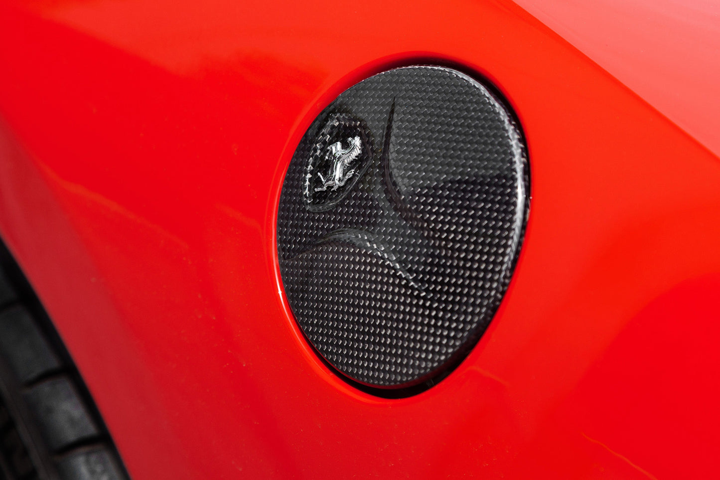 Capristo Ferrari 488 - Carbon Fiber Gas Cap