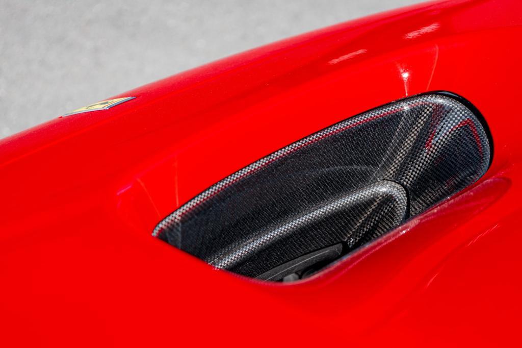Capristo Ferrari F8 - Carbon Fiber Front Air Vents (2 Piece)