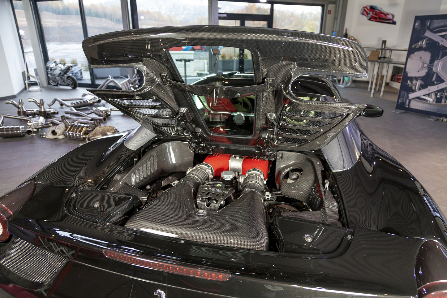 Capristo Ferrari 458 Spider/Aperta - Carbon Fiber Side Engine Covers