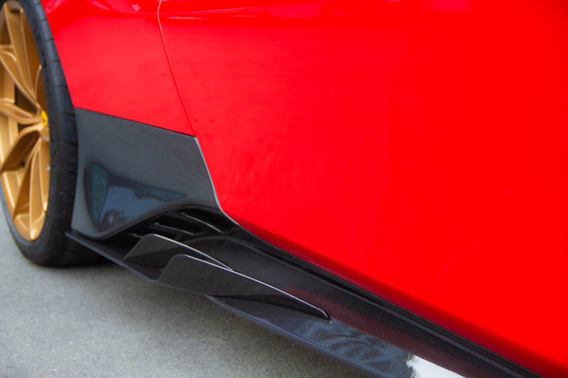Capristo Ferrari 488/F8 - Carbon Fiber Side Skirts (With Wings)