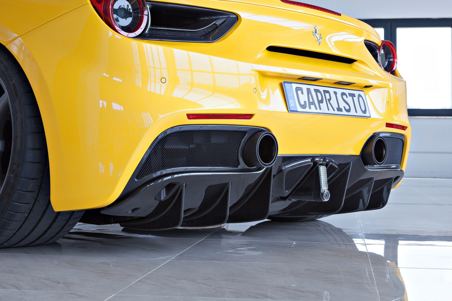 Capristo Ferrari 488 - Carbon Fiber Rear Diffuser