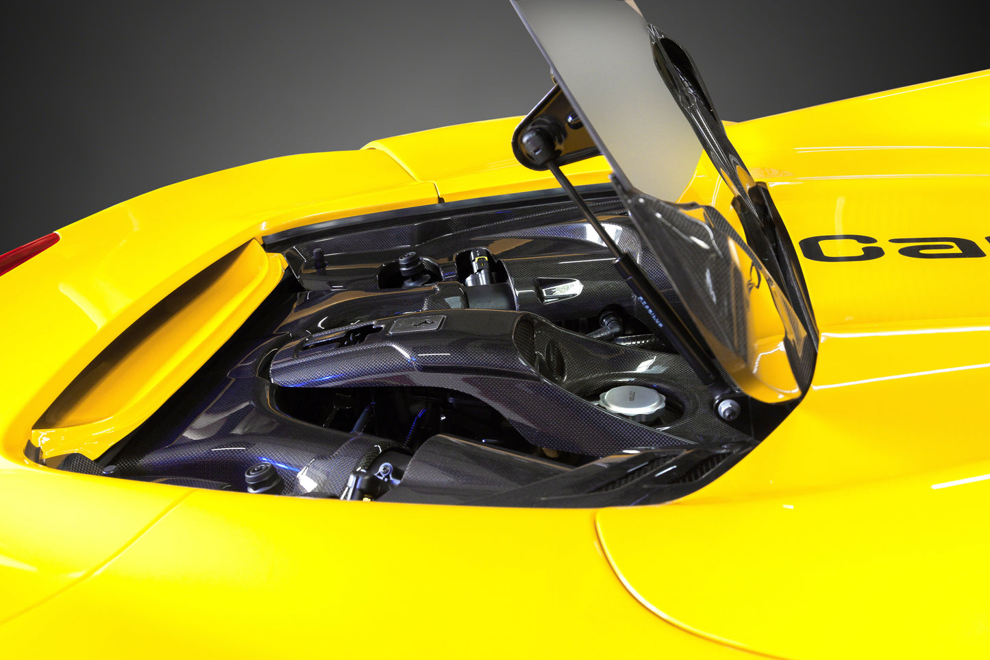 Capristo Ferrari 488 GTS / Pista Spider - Carbon Fiber Engine Side Covers