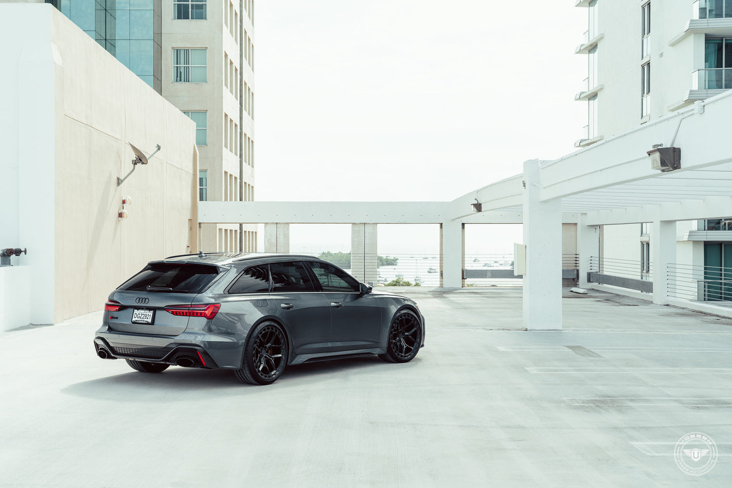 Vossen UV-X Wheel Set for Audi RS6 / RS7 - 22 Inch - Gloss Black