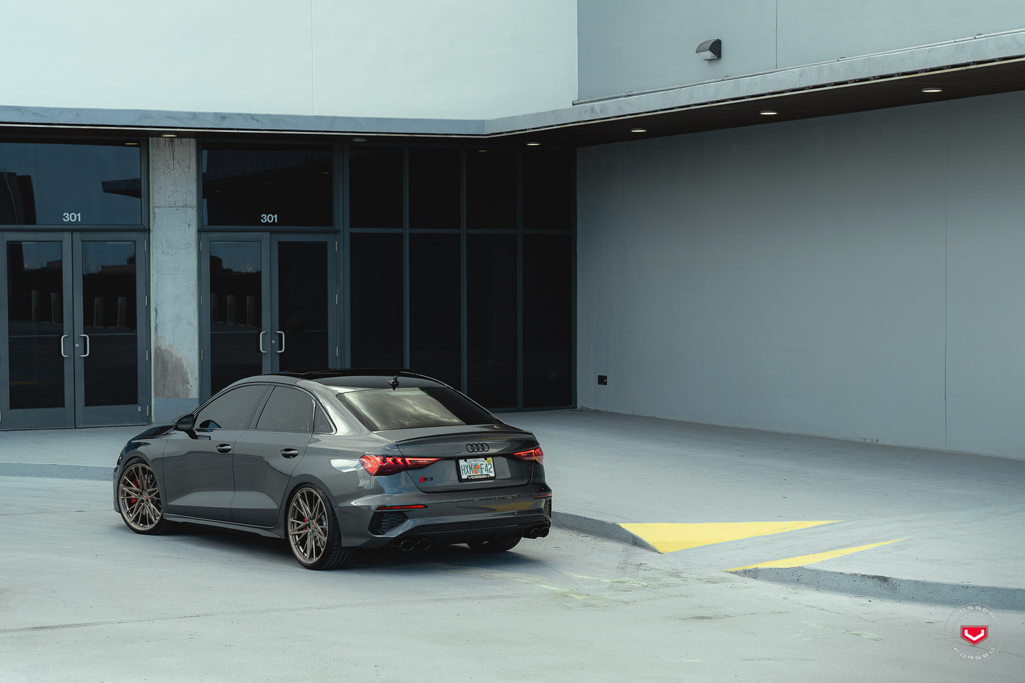 Vossen M-X6 Wheel Set for Audi RS3 - 20 Inch - Platinum