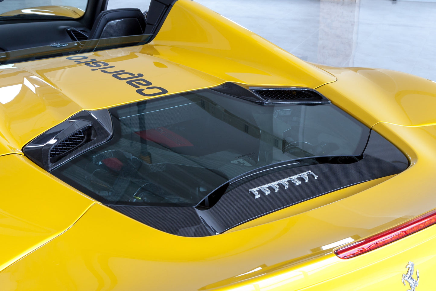 Capristo Ferrari 488 GTS/Pista - Carbon Fiber + Glass Bonnet