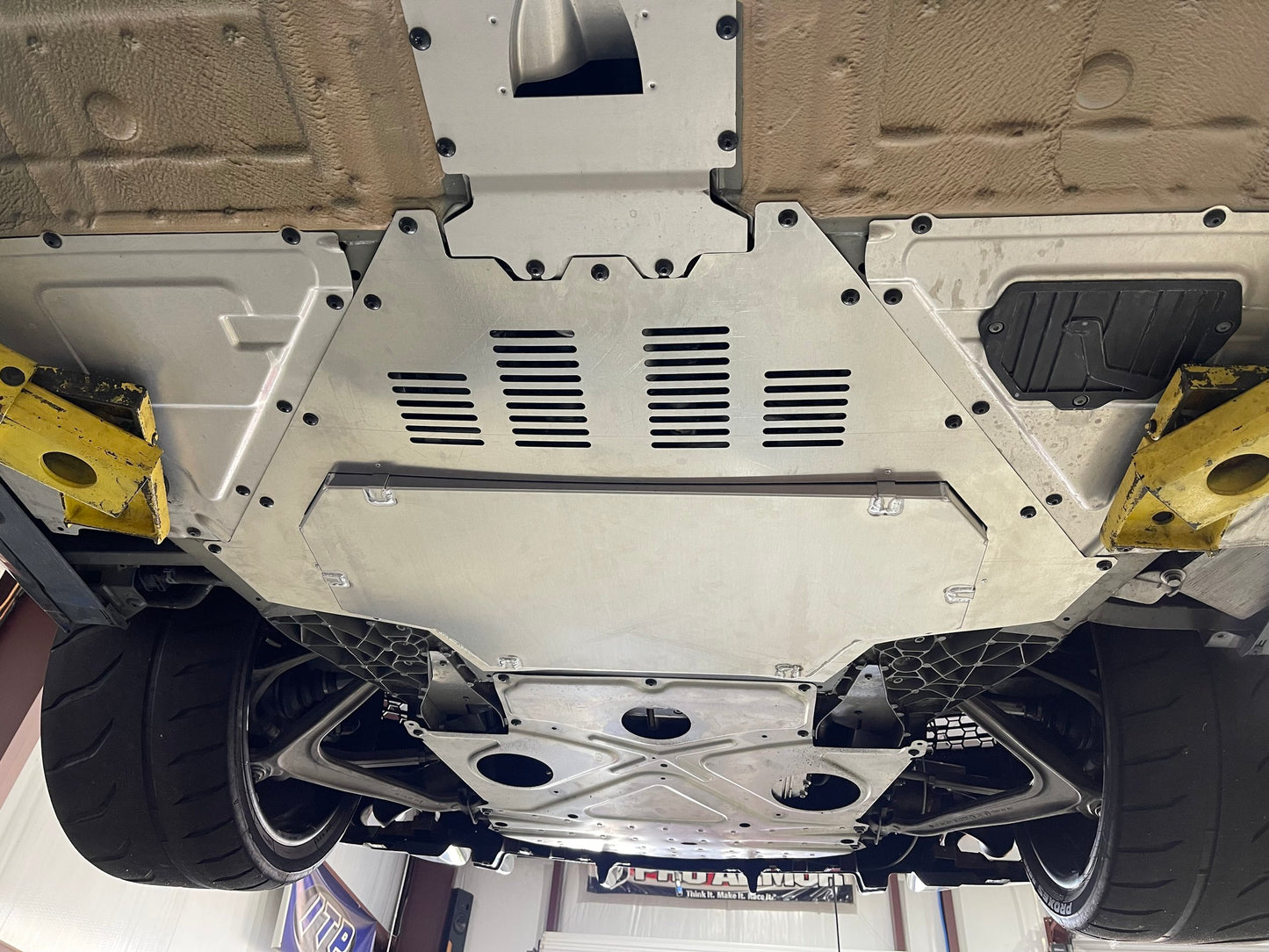 Boost Logic Colab Garage R8 / Huracan Engine Belly Pan