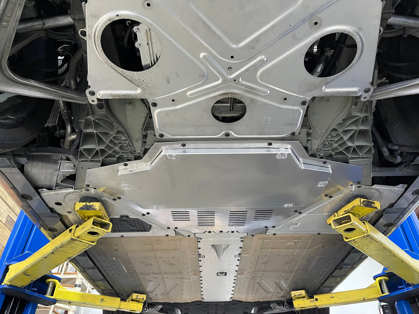Boost Logic Colab Garage R8 / Huracan Engine Belly Pan