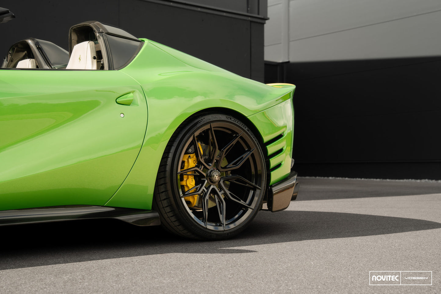 Vossen NF11 Wheel Set for Ferrari 812 Superfast - 21 Inch - Gloss Black