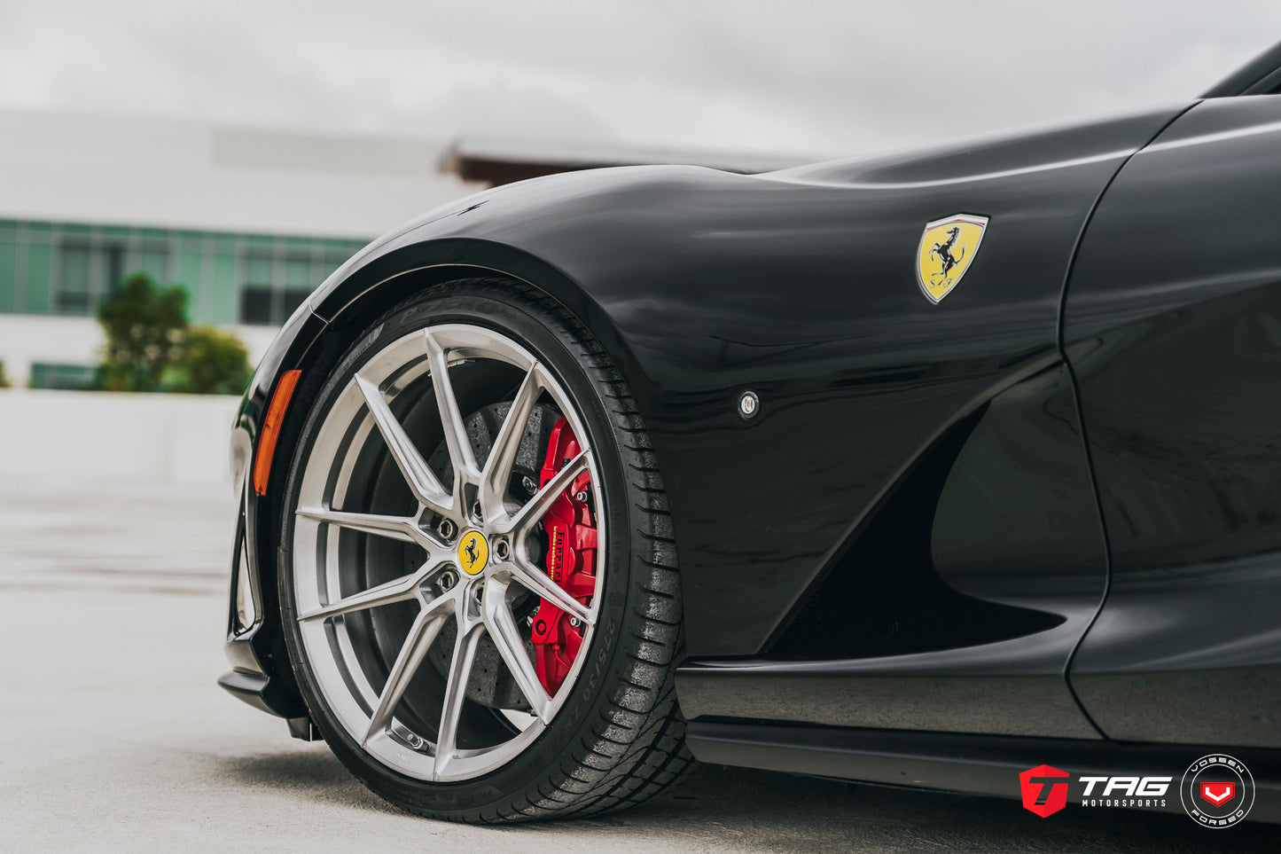 Vossen NF9 Wheel Set for Ferrari 812 Superfast - 21 Inch - Light Smoke