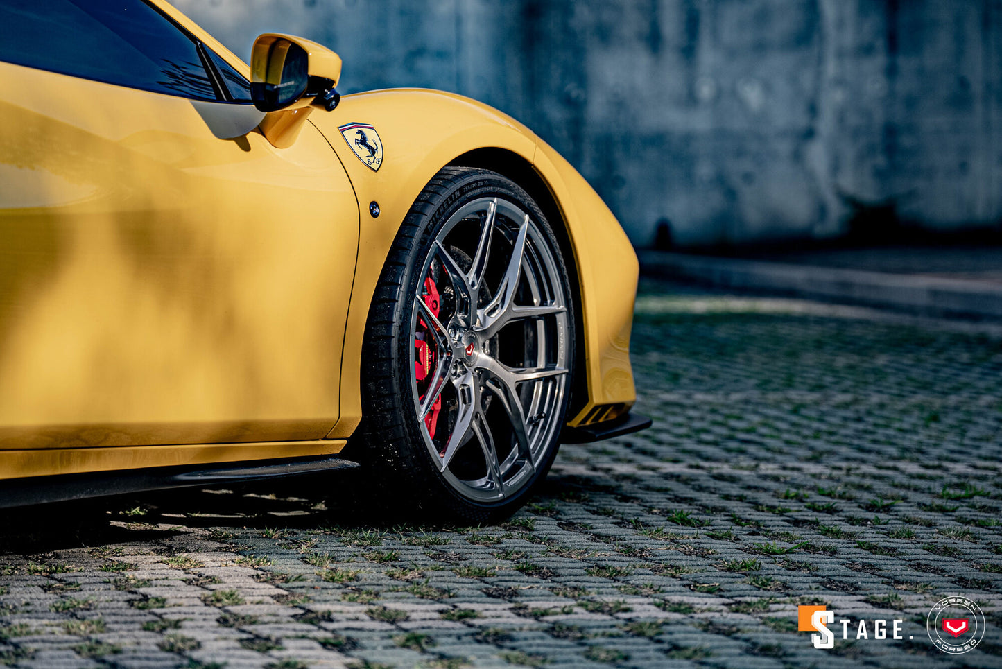Vossen S21-01 Wheel Set for Ferrari F8 - 21 Inch - Light Smoke