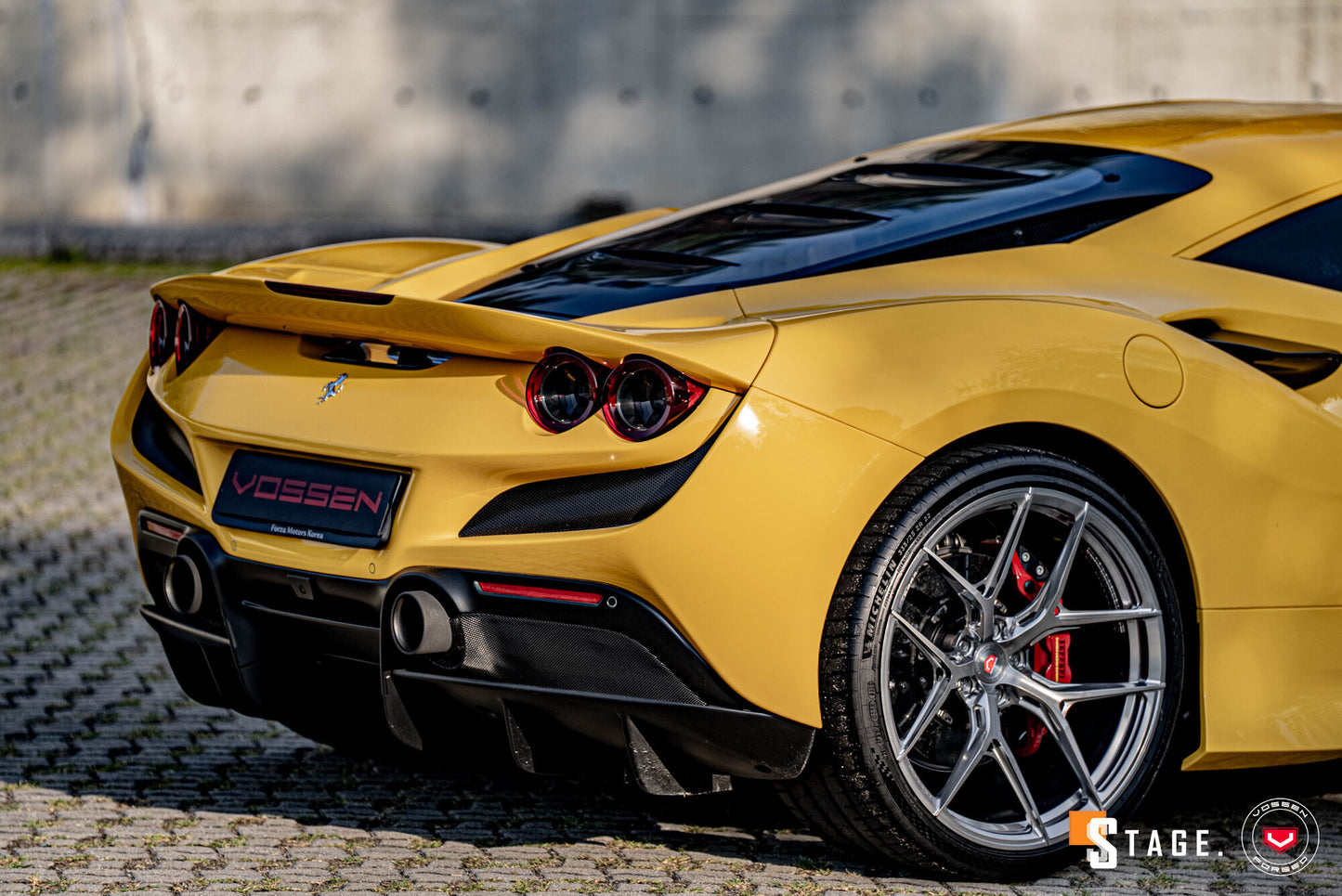 Vossen S21-01 Wheel Set for Ferrari F8 - 21 Inch - Light Smoke