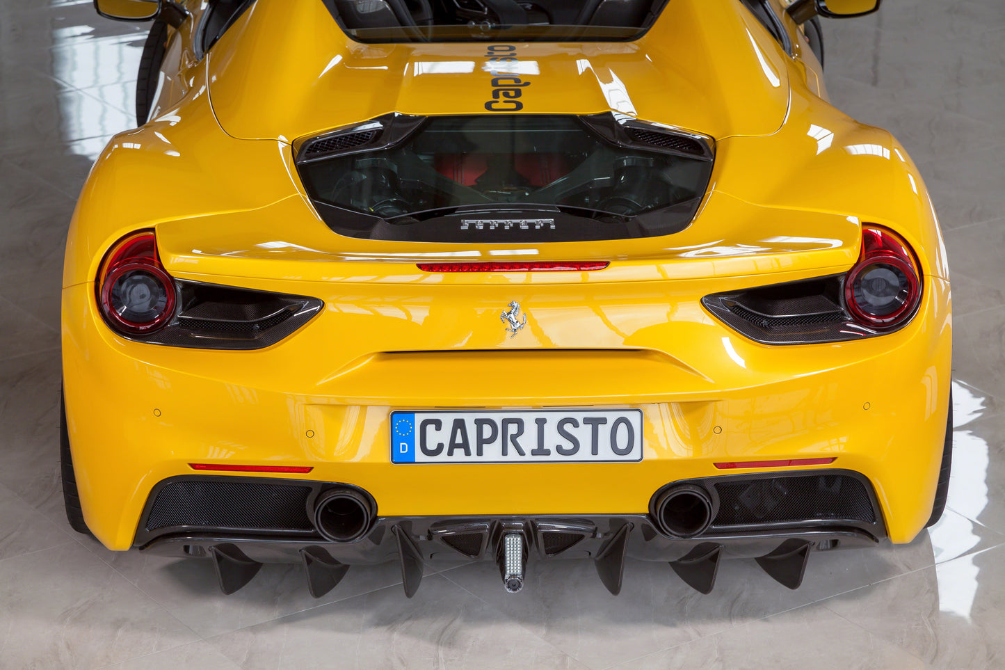 Capristo Ferrari 488 GTS/Pista - Carbon Fiber + Glass Bonnet