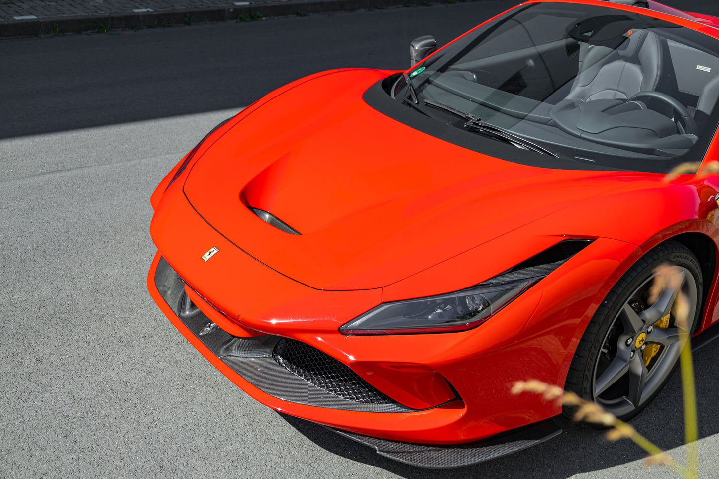 Capristo Ferrari F8 - Carbon Fiber Front Spoiler + Side Air Guides (Set)