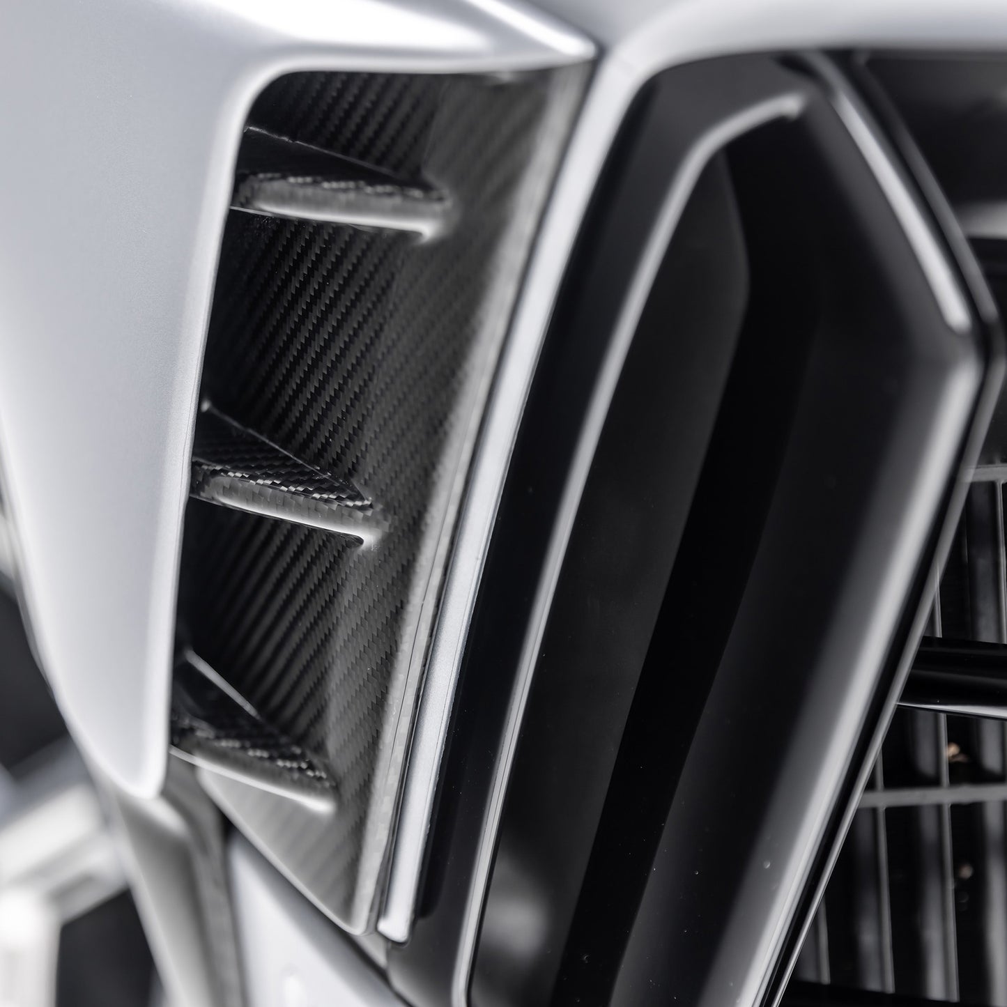 Vorsteiner Lamborghini Urus Performante Edizione Aero Fender Flares (Not Compatible if Canards 2027LOV are selected)