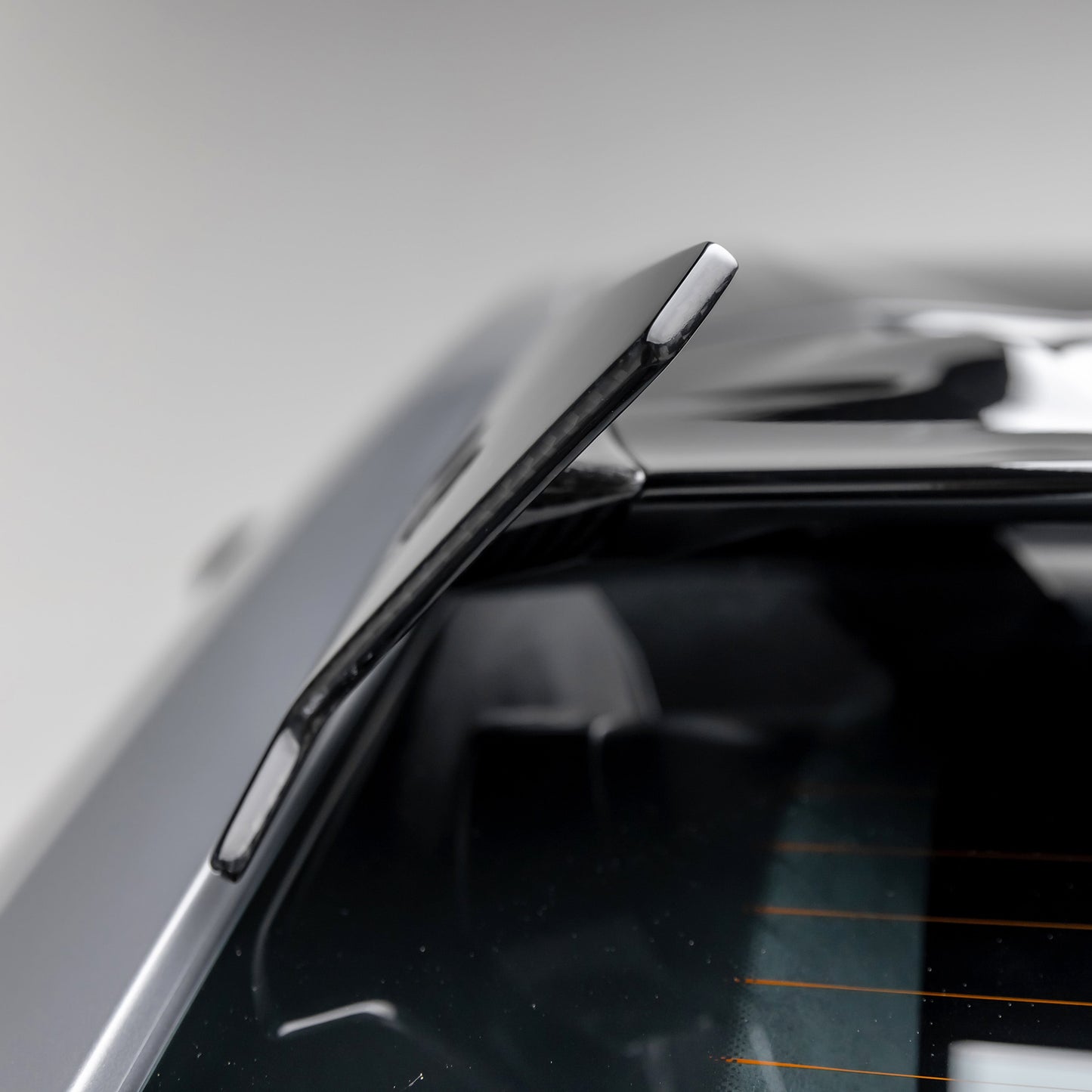 Vorsteiner Lamborghini Urus Performante Edizione Aero Roof Spoiler End Caps