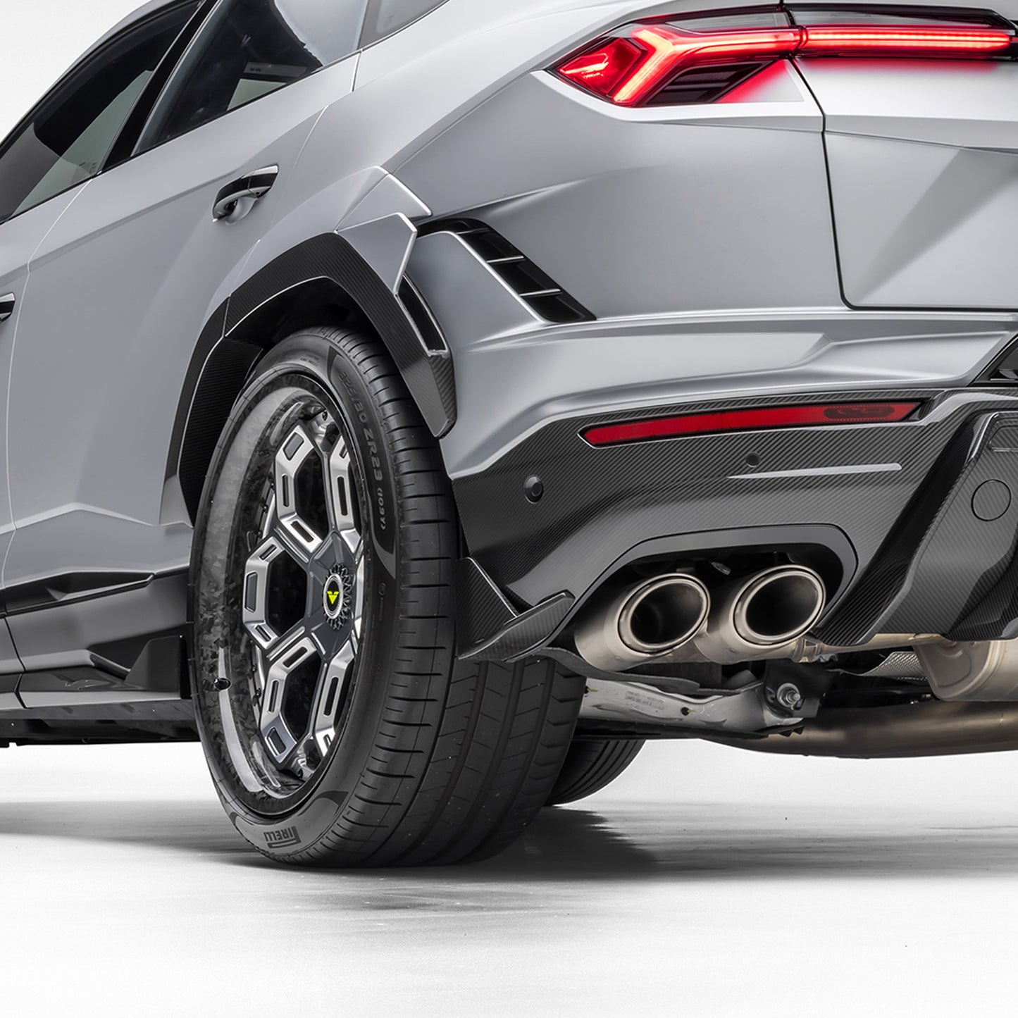 Vorsteiner Lamborghini Urus Performante Edizione Aero Side Fins