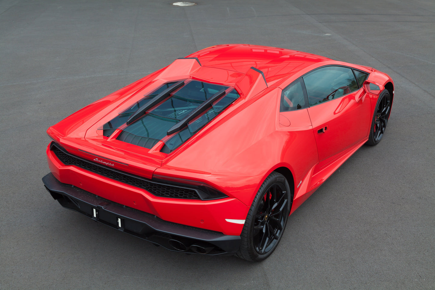 Capristo Lamborghini Huracan - Carbon Fiber + Glass Bonnet (With Scoops)
