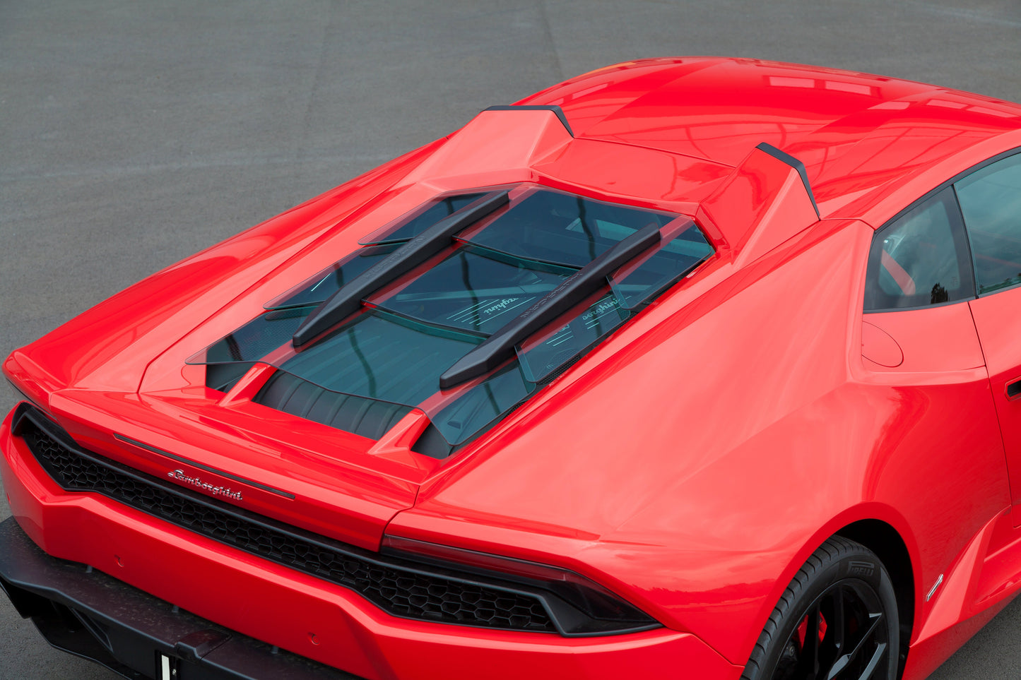 Capristo Lamborghini Huracan - Carbon Fiber + Glass Bonnet (With Scoops)