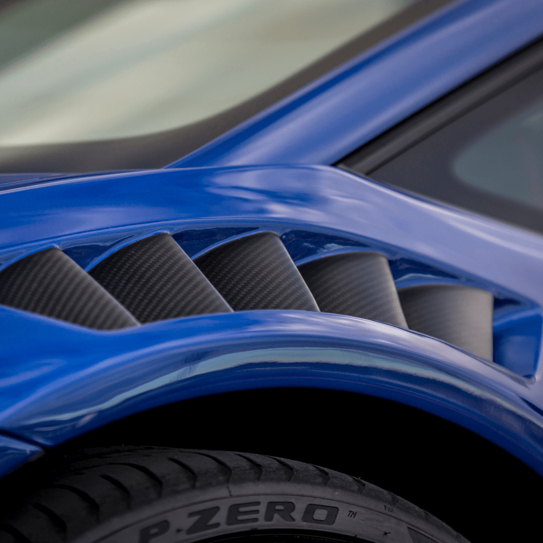 Vorsteiner Lamborghini Huracan Novara Edizione Aero Front Fenders w/Integrated Vents and Splash Shields (2x2 Gloss Carbon)