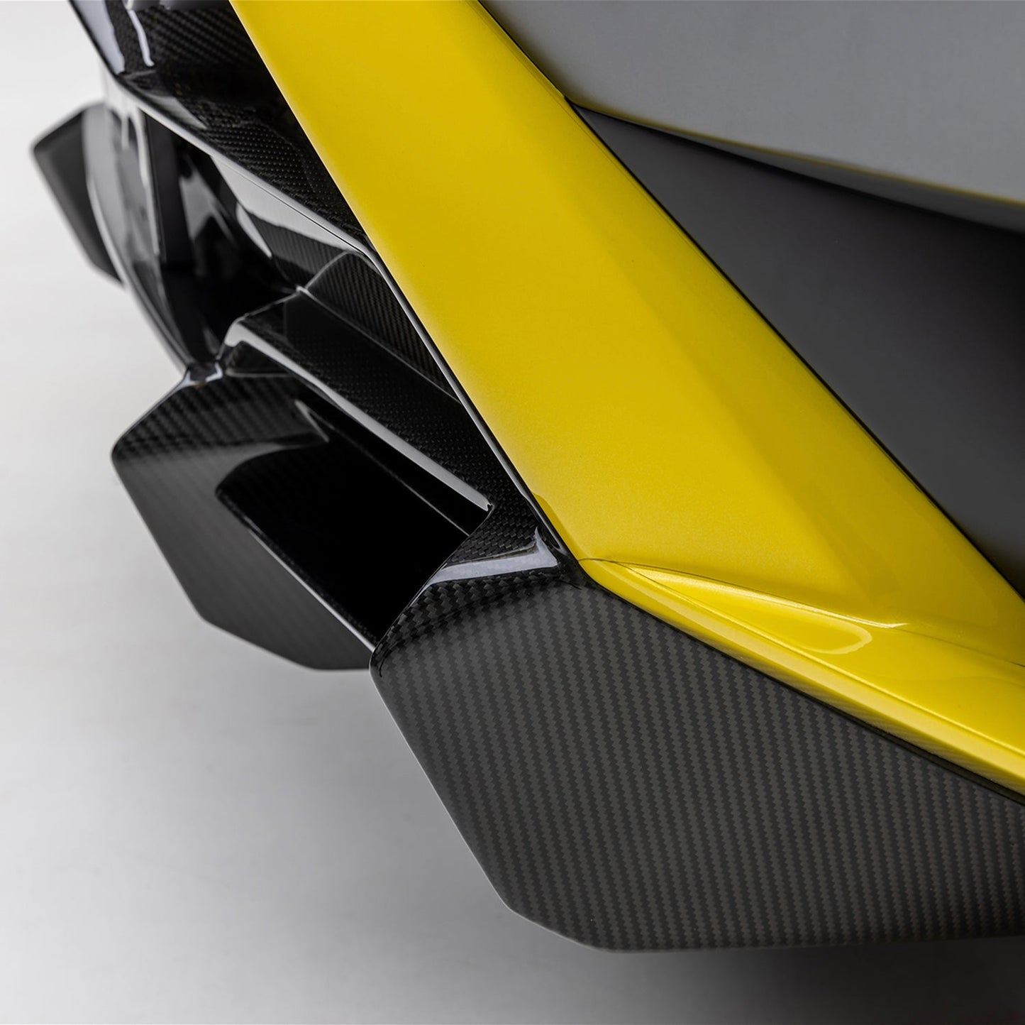 Vorsteiner Huracan STO Rear Diffuser Carbon Fiber