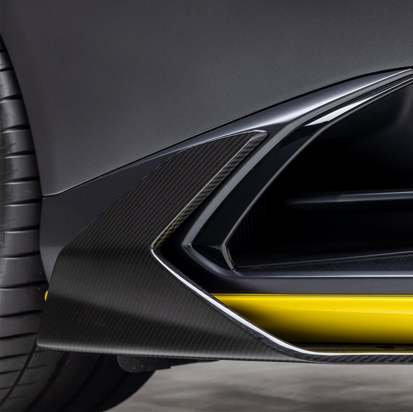 Vorsteiner Huracan STO Side Rocker Carbon Fiber