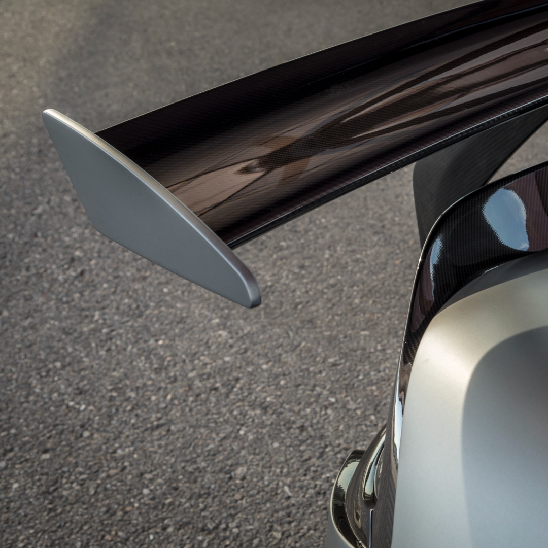 Vorsteiner Mclaren 570S VX Aero Wing Blade Carbon Fiber w/ Carbon Fiber Uprights