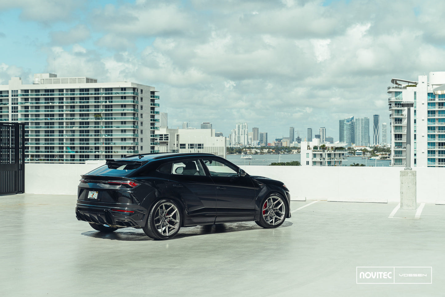 Vossen EVO-4R Wheel Set for Lamborghini Urus - 23 Inch - Dark Smoke