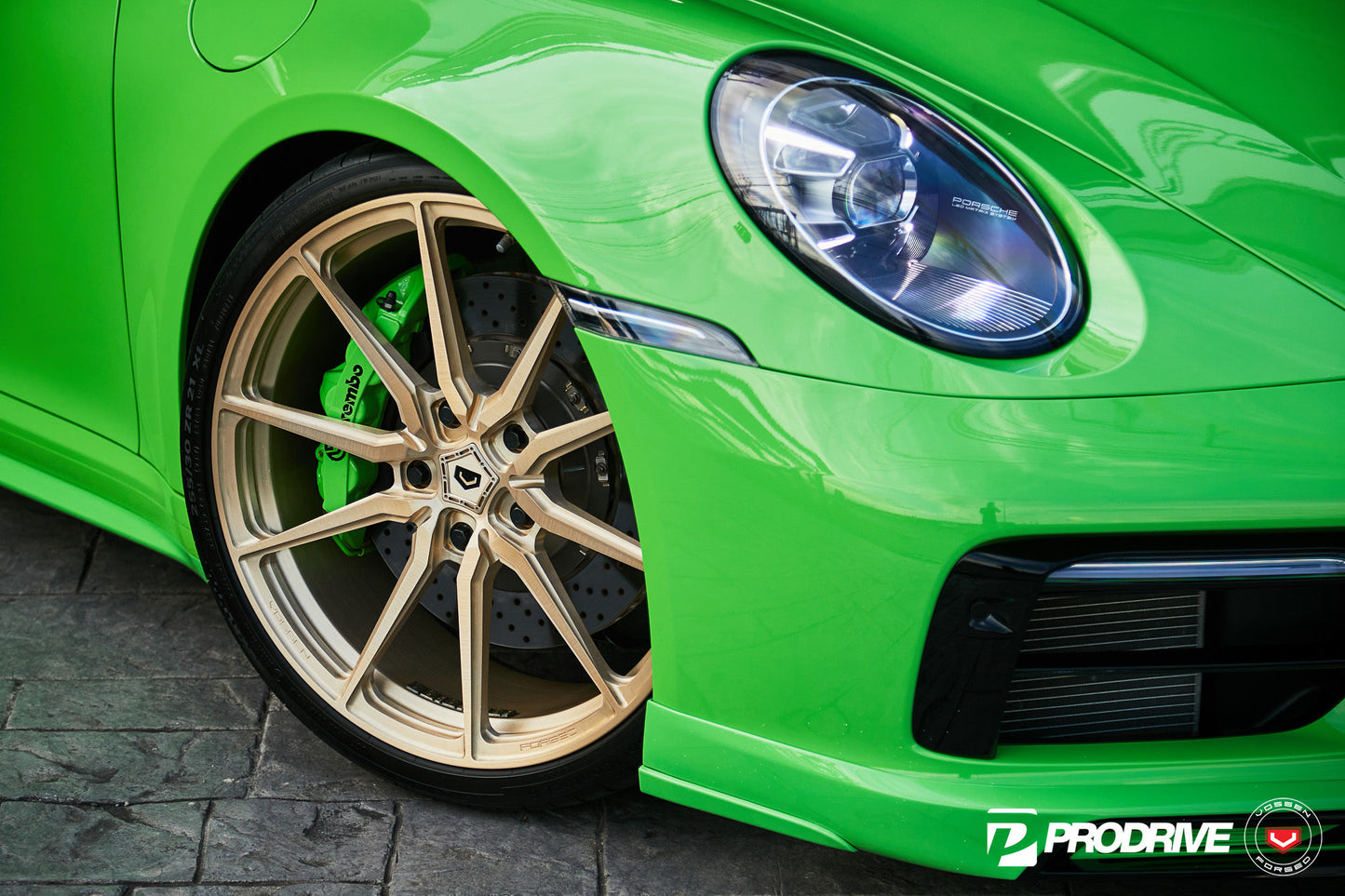 Vossen M-X2 Wheel Set for Porsche 911 - 21 Inch - Patina Gold