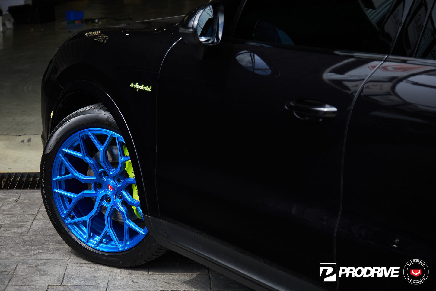 Vossen S17-01 Wheel Set for Porsche Cayenne - Fountain Blue