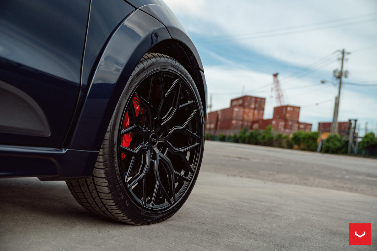 Vossen HF-2 Wheel Set for Porsche Macan - 22 Inch - Gloss Black