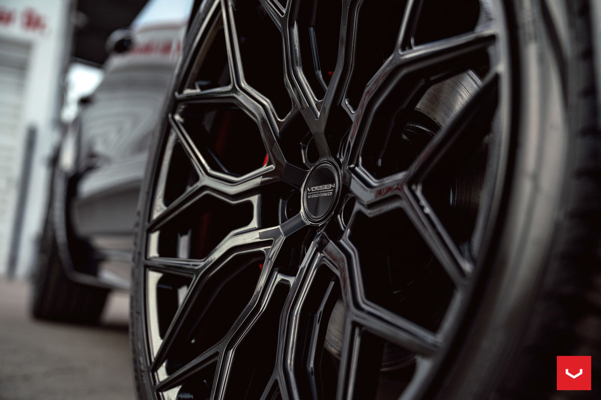 Vossen HF-2 Wheel Set for Porsche Macan - 22 Inch - Gloss Black