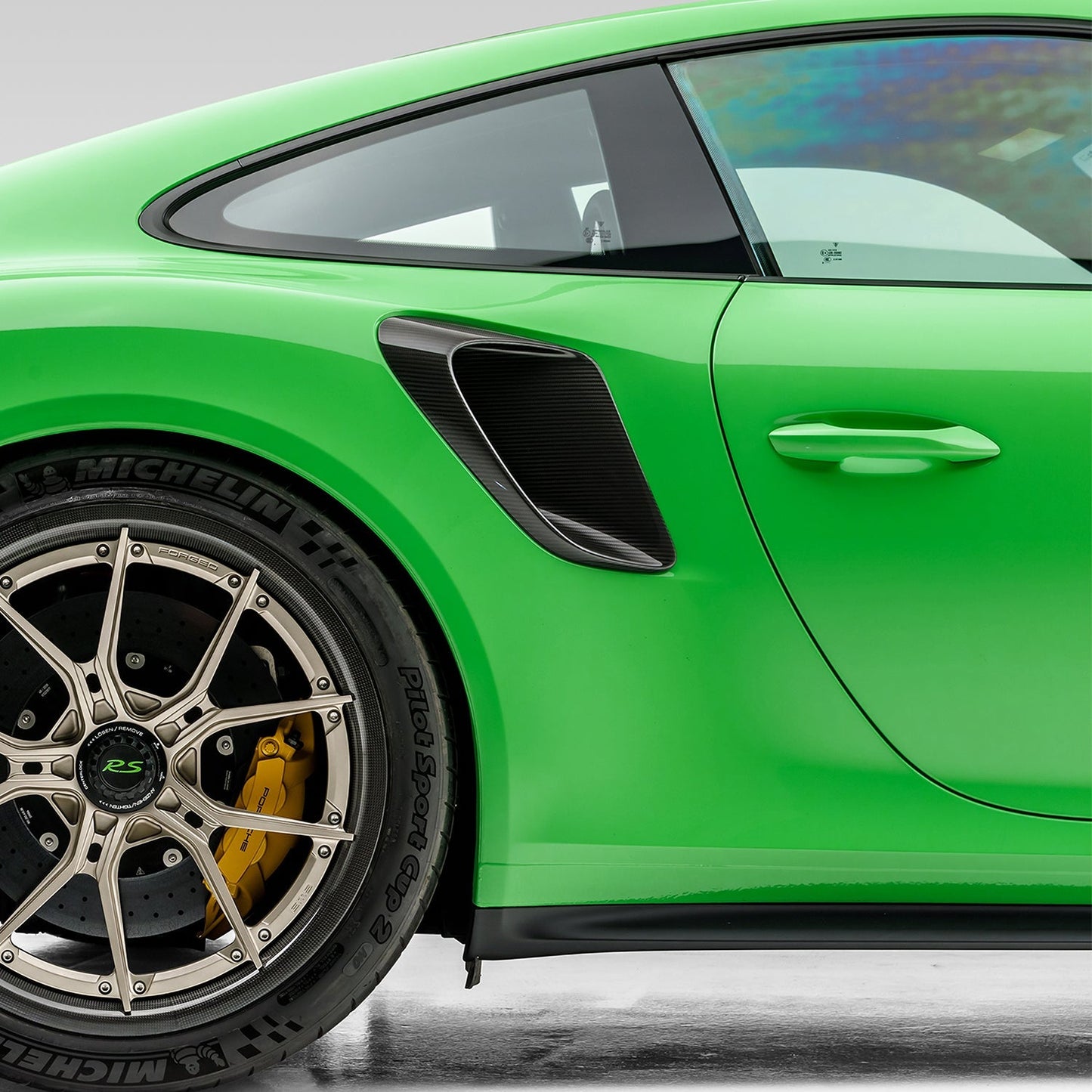 Vorsteiner Porsche 991.2 911 GT2RS Aero Side Skirts