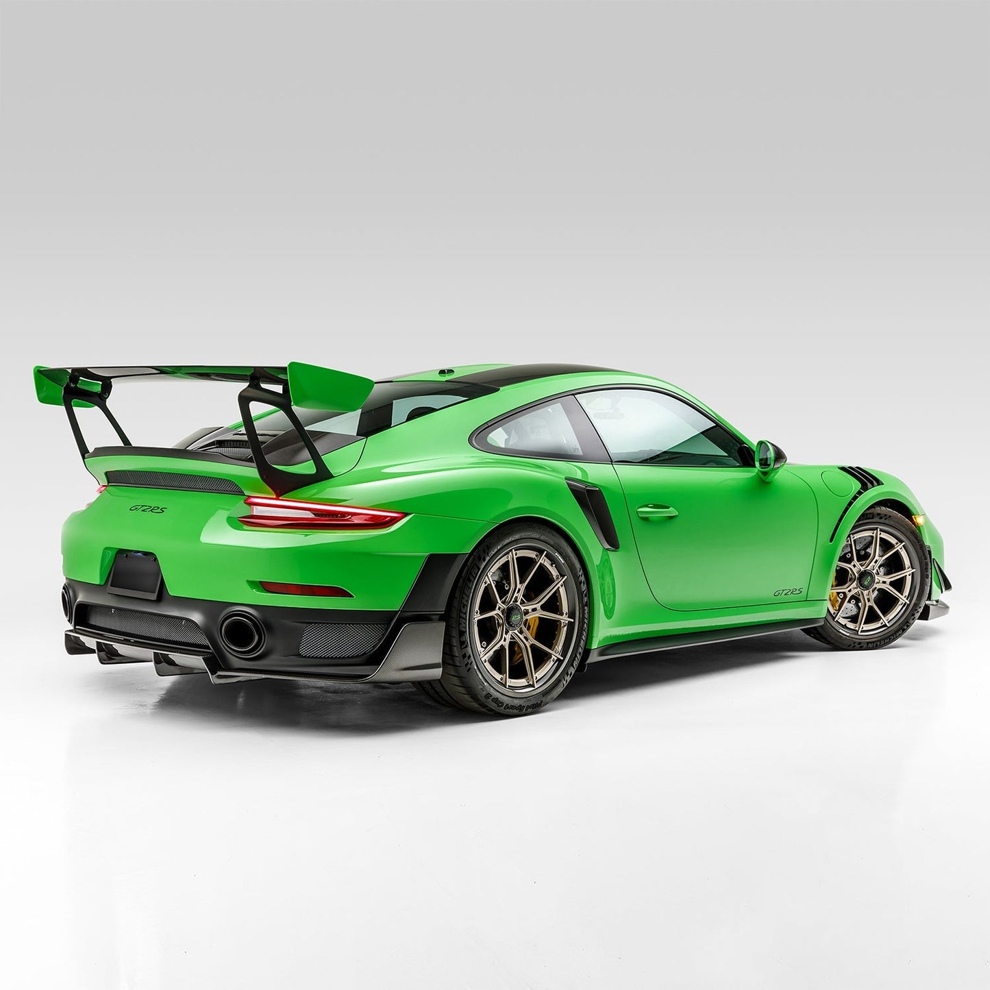 Vorsteiner Porsche 991.2 911 GT2RS Aero Side Skirts