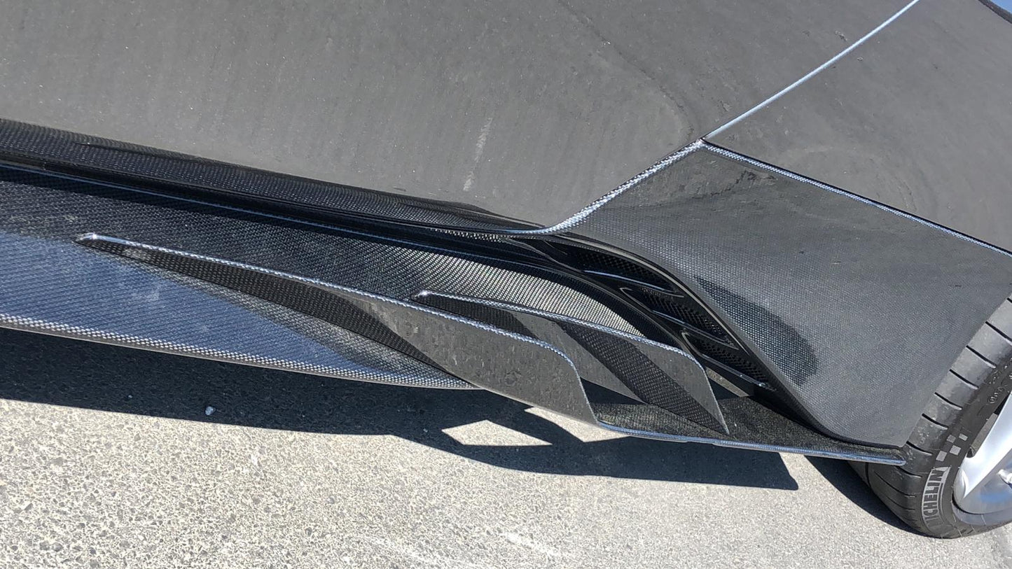 Capristo Ferrari 488/F8 - Carbon Fiber Side Skirts (With Wings)