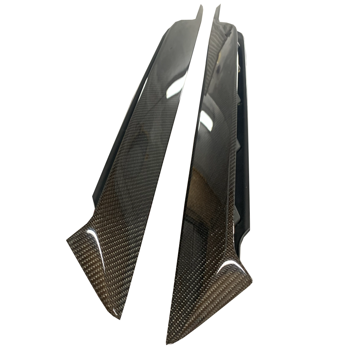MATTS Audi R8 Gen.2 rear window air vent spears