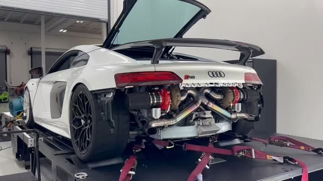 Audi R8 Twin Turbo